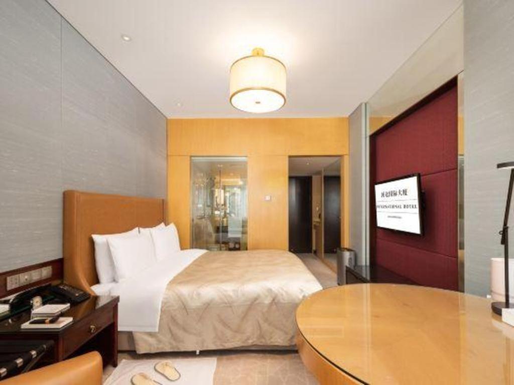 Shijiazhuang International Building Hotel Bagian luar foto