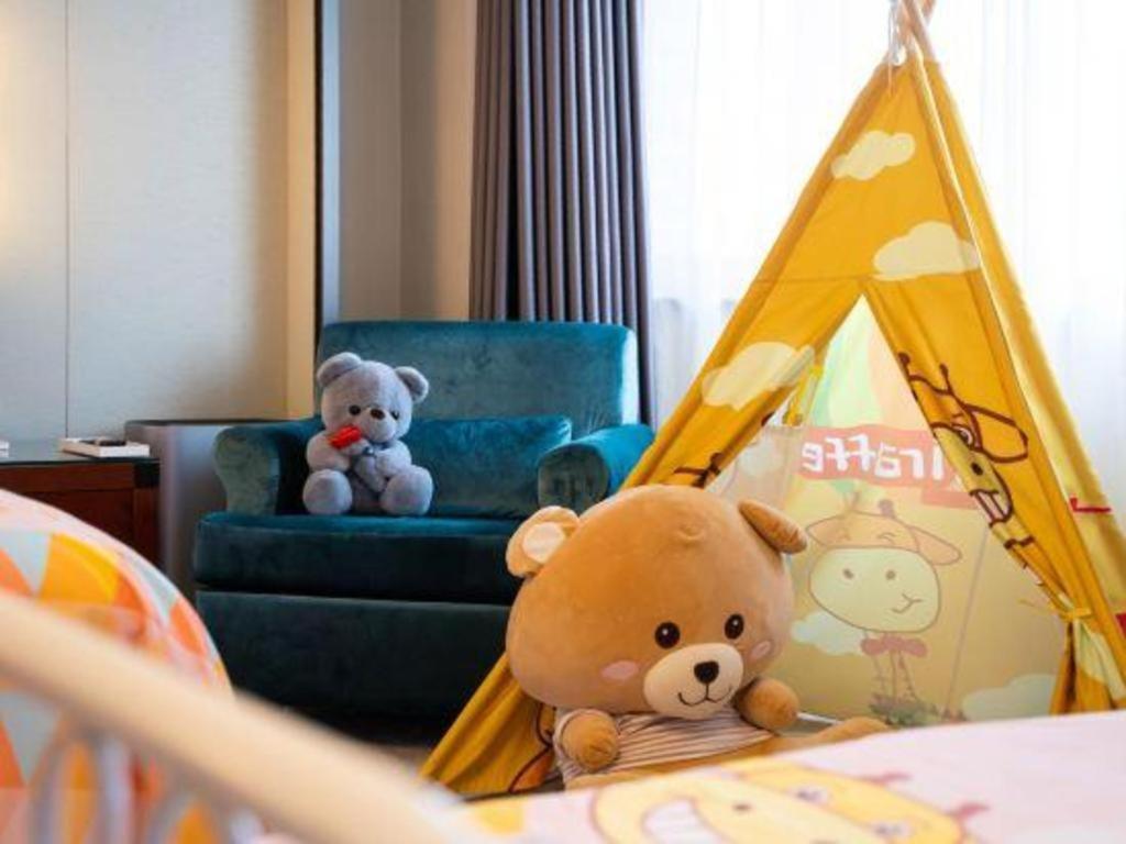 Shijiazhuang International Building Hotel Bagian luar foto
