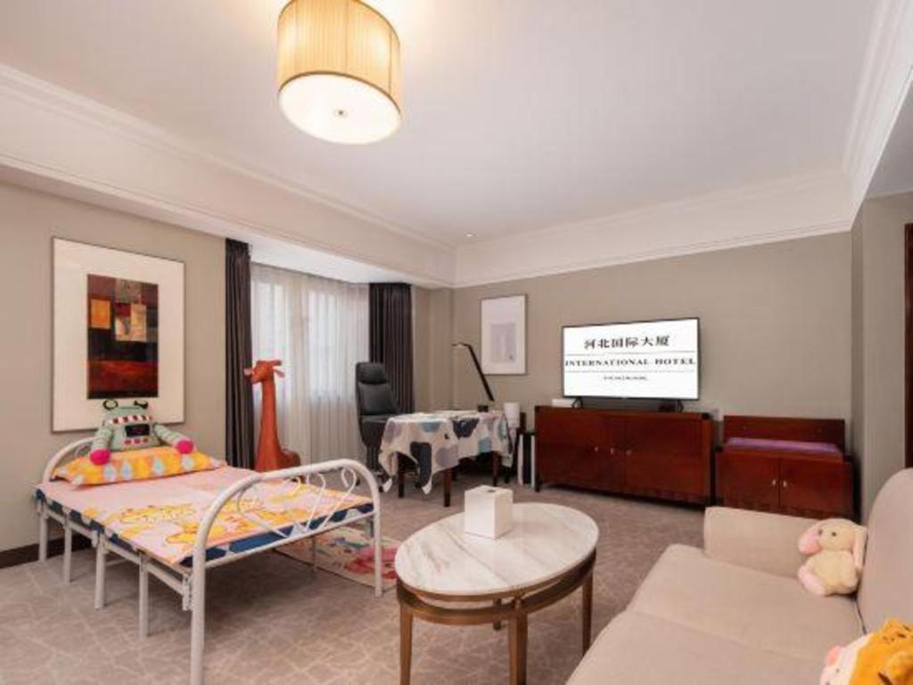 Shijiazhuang International Building Hotel Bagian luar foto