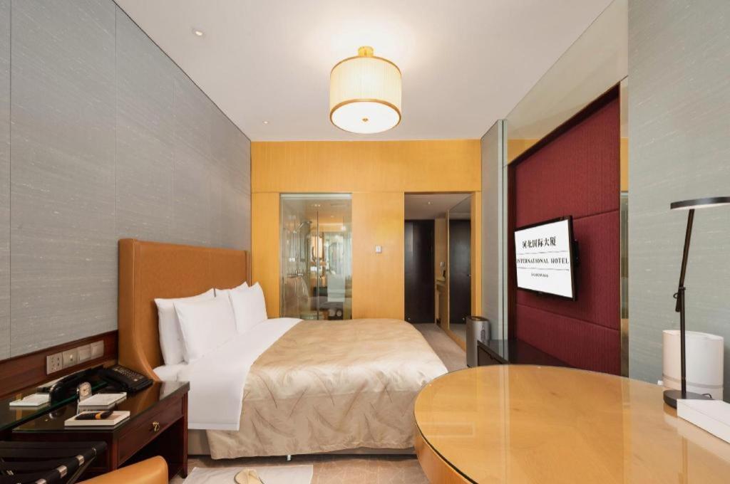 Shijiazhuang International Building Hotel Bagian luar foto