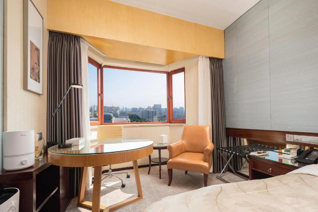 Shijiazhuang International Building Hotel Bagian luar foto