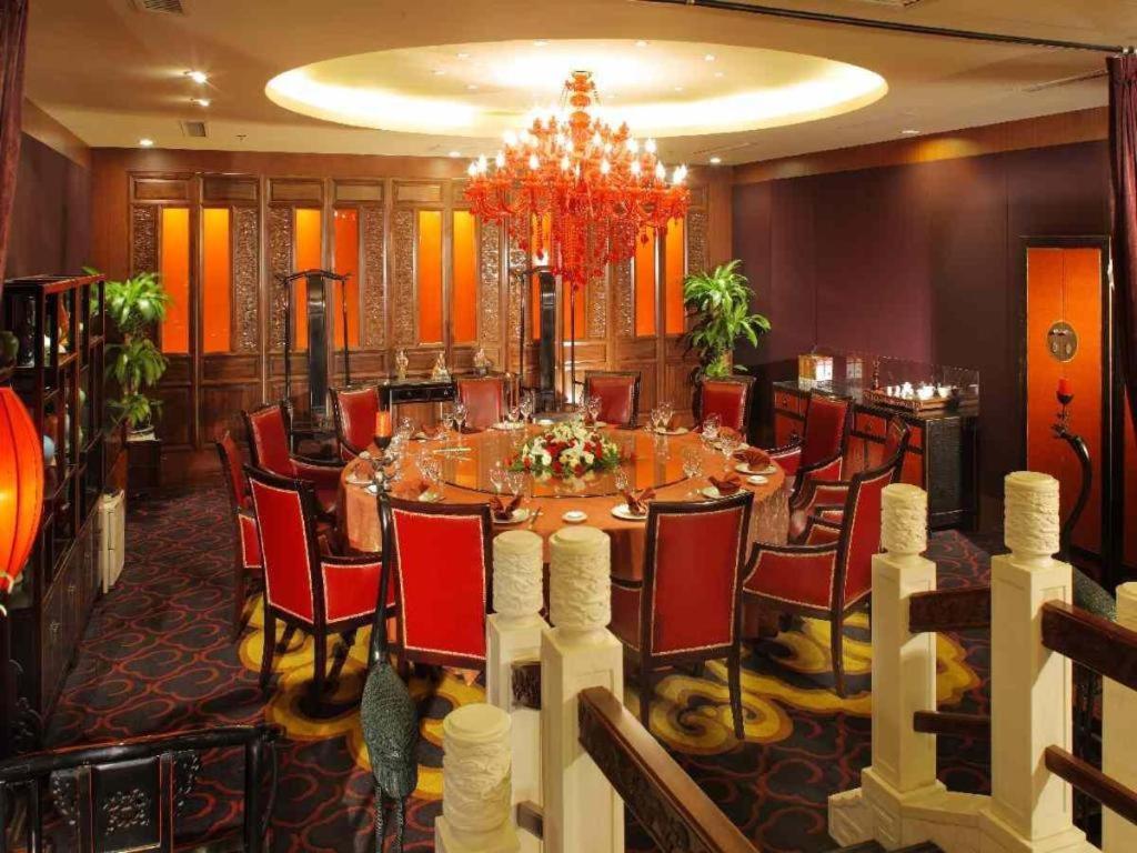 Shijiazhuang International Building Hotel Bagian luar foto